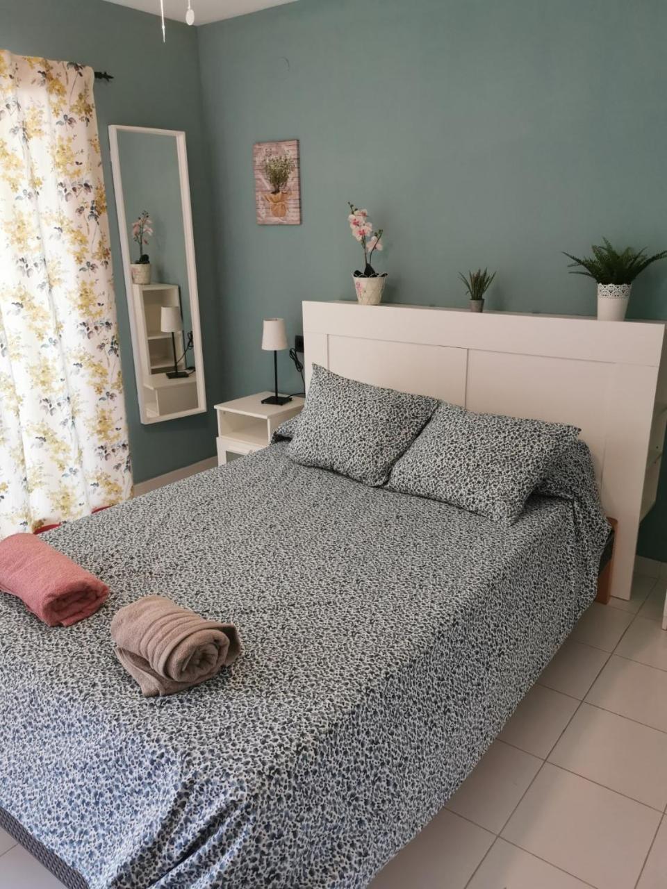 Apartamento Cumbre Loix, Con Parking Privado Y Wifi Gratis Benidorm Eksteriør bilde